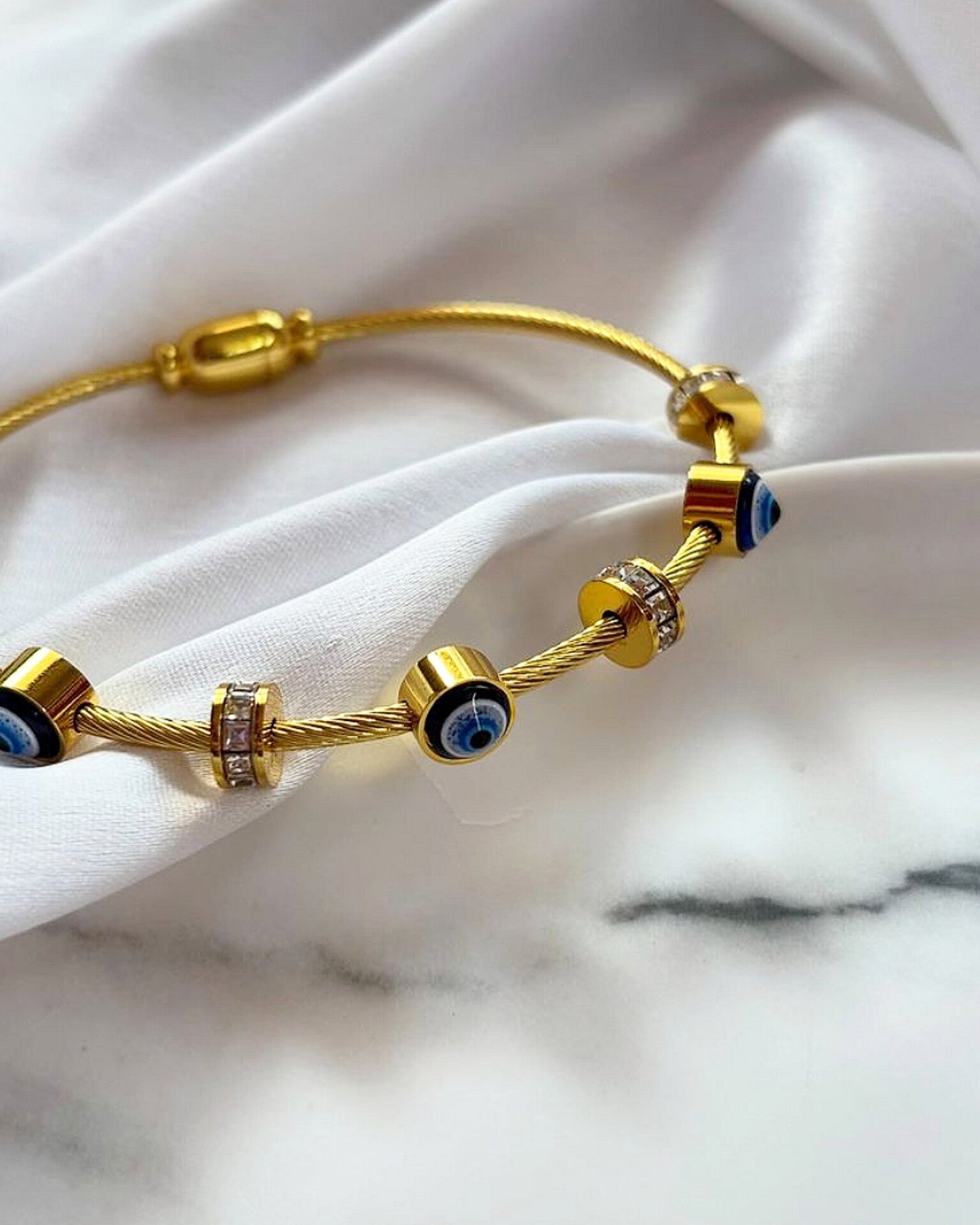 EVIL EYE CABLE BRACELATE (Gold Platted)